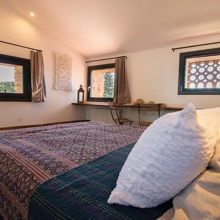 Guest house Une Calade Et Des Plumes *